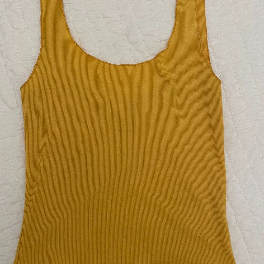 yellow UO camisole